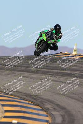 media/Feb-03-2024-SoCal Trackdays (Sat) [[767c60a41c]]/1-Turns 9 and 10 (940am)/